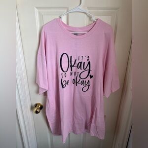 Boutique graphic tee